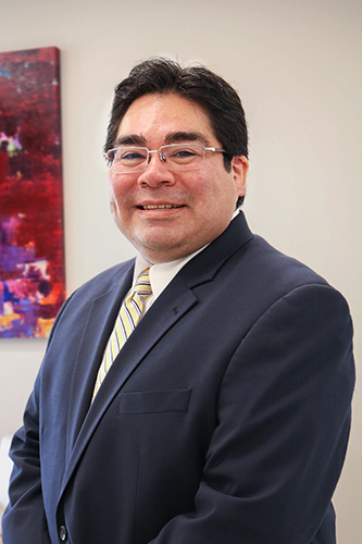 Headshot of James Munoz
